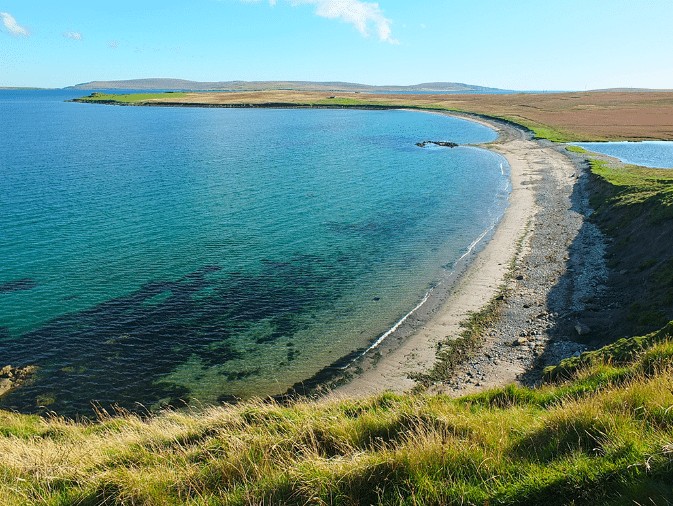 A WALK TO BURRA NESS BROCH