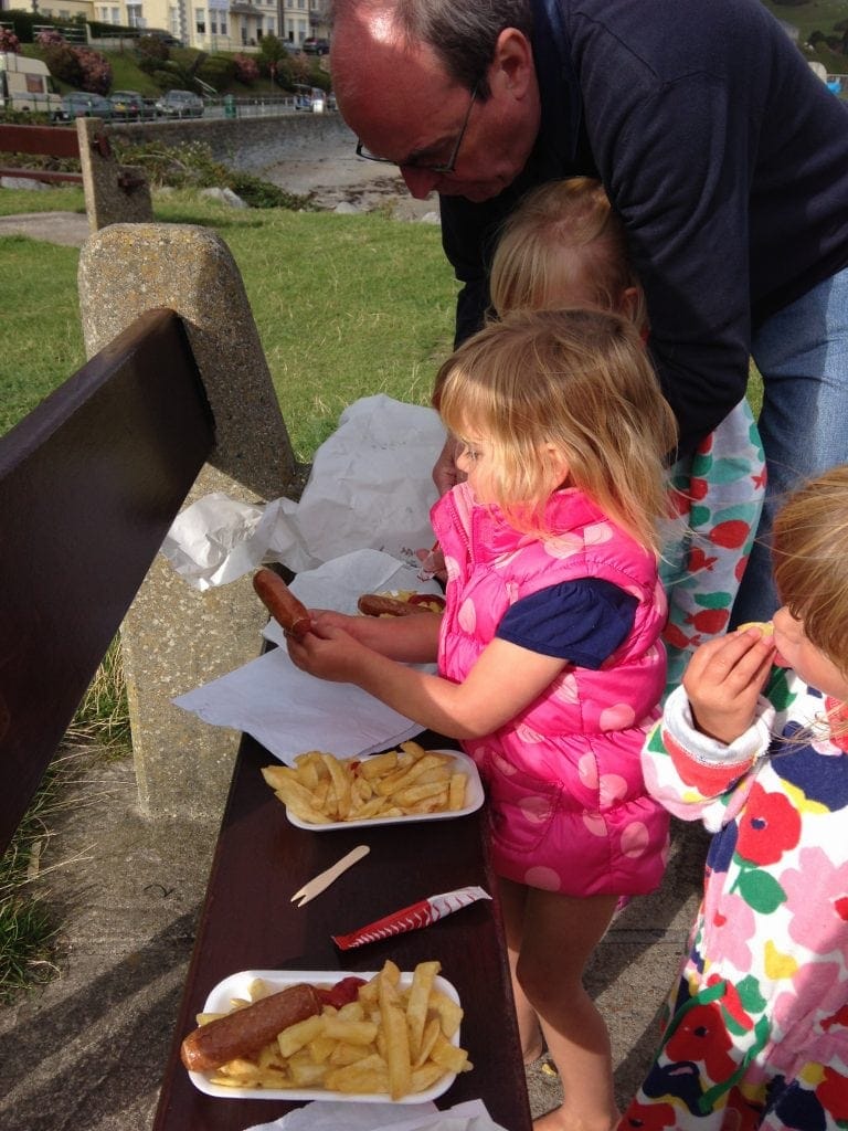 10 of the Best Fish & Chip Shops in British Seaside Towns www.minitravellers.co.uk