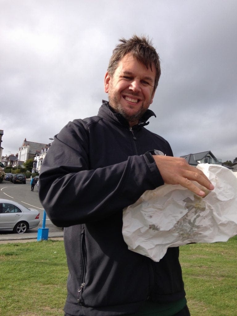 10 of the Best Fish & Chip Shops in British Seaside Towns www.minitravellers.co.uk