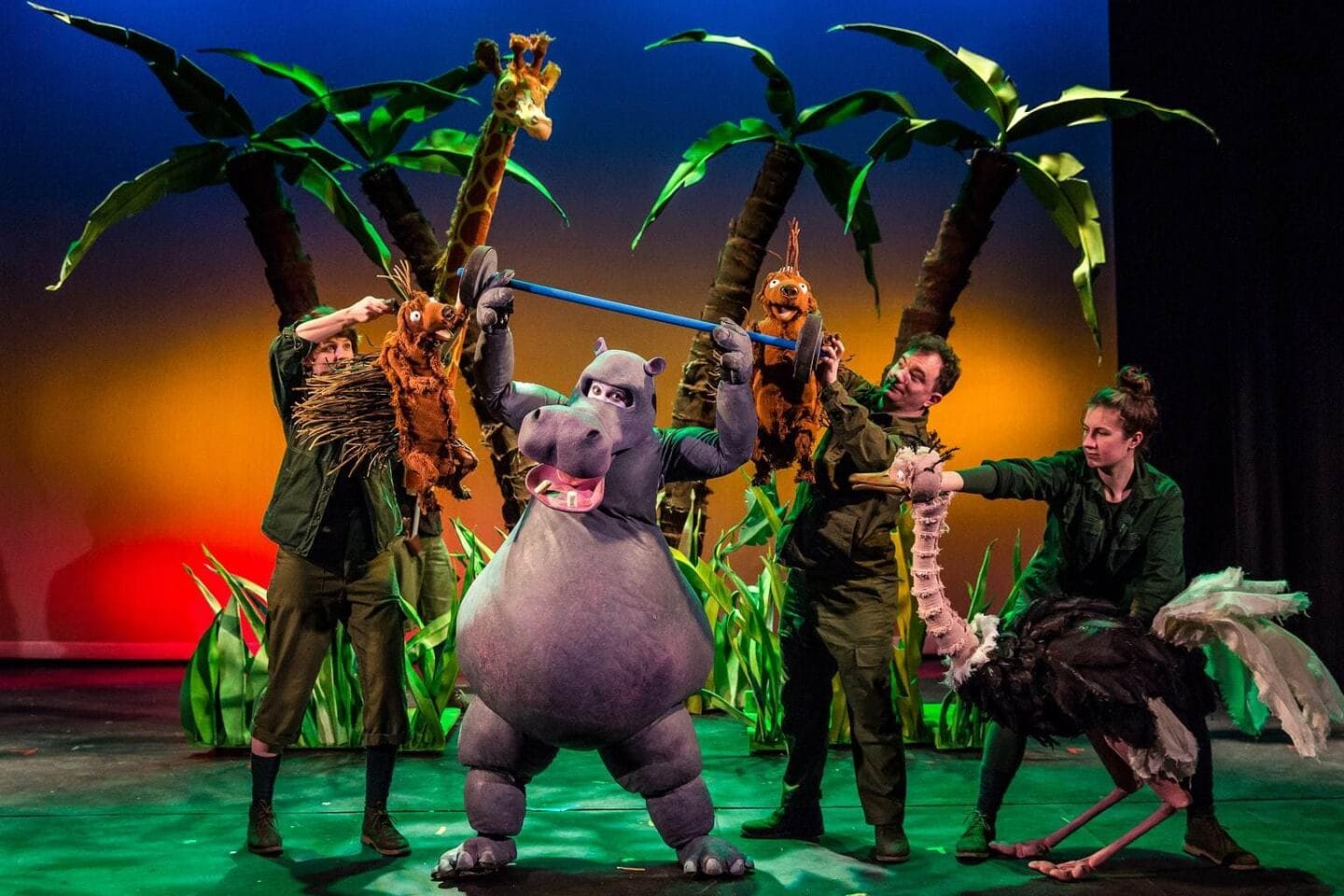 Walliams’s Wacky Hippos Lift Off the Page and Onto the Stage | Review www.minitravellers.co.uk