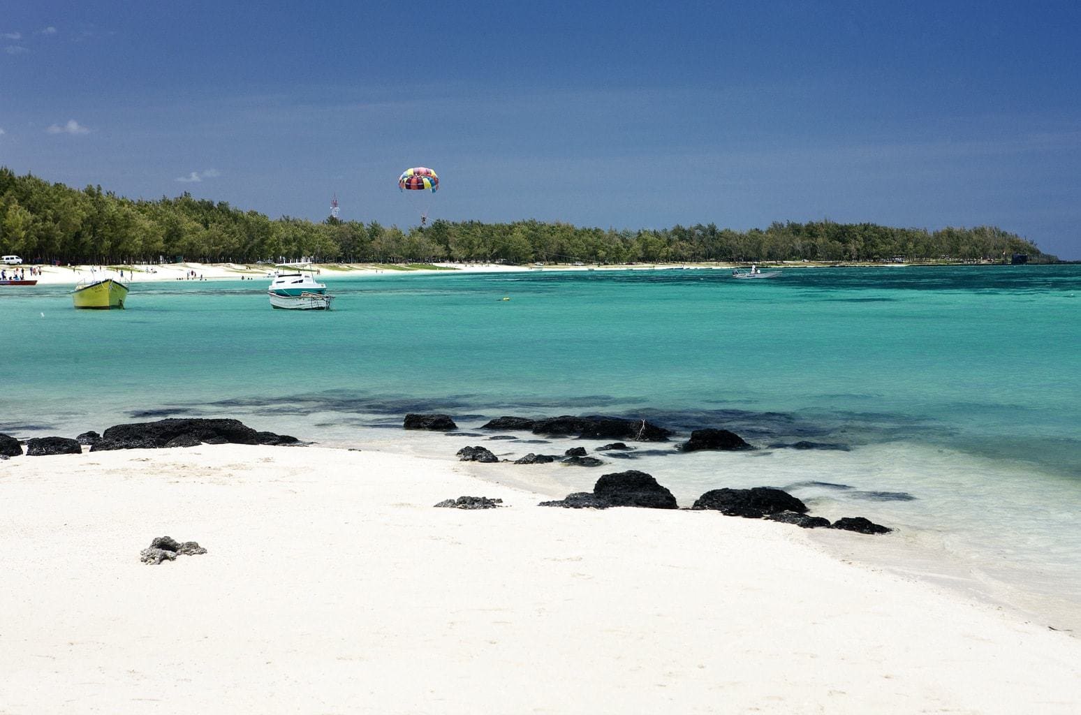 Where to stay in Mauritius with Children www.minitravellers.co.uk