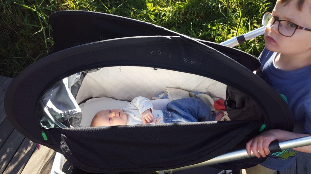 Review: Cozigo for Babies to Sleep on the Go www.minitravellers.co.uk