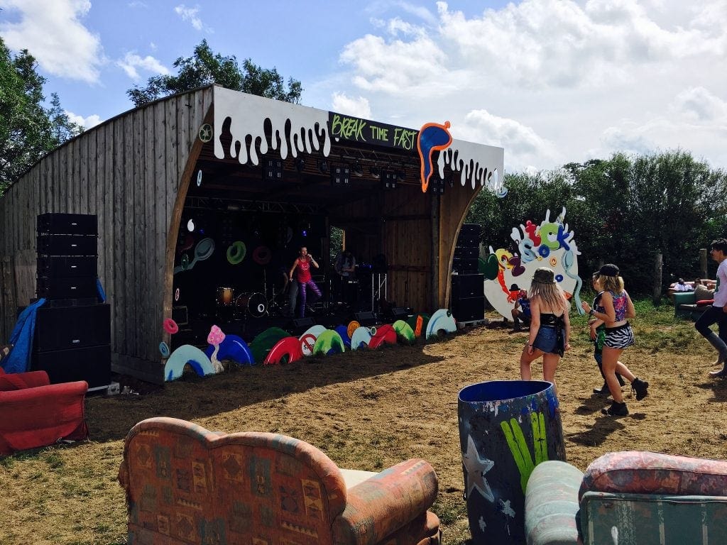 Nozstock The Hidden Valley | Family Friendly Festival www.minitravellers.co.uk