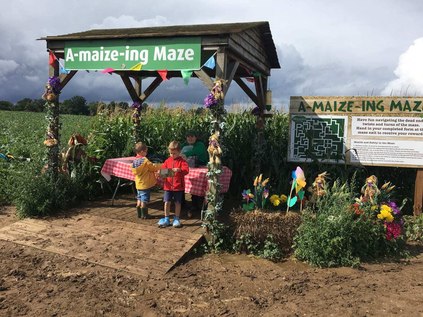 Willows Activity Farm Maze