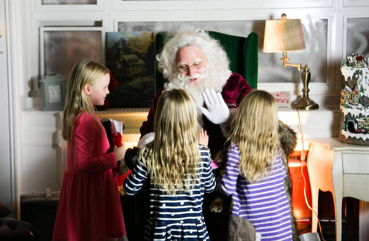 Santa's Christmas Party at the Cunard Building, Liverpool www.minitravellers.co.uk