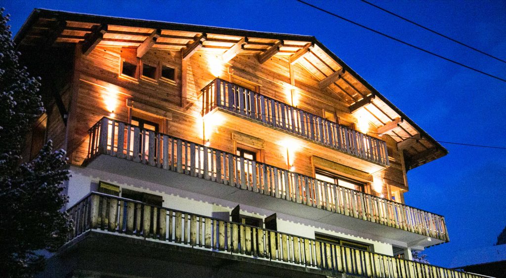 Weekend in a Luxury Ski Chalet in Morzine with TG Ski www.minitravellers.co.uk