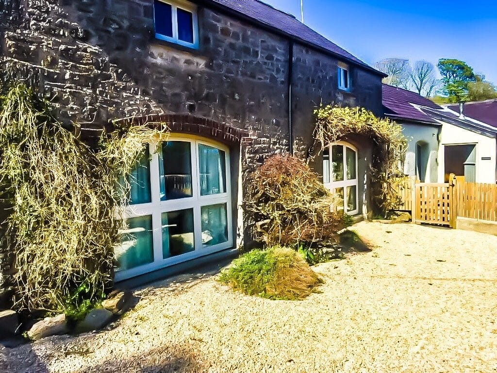 Arch Barn in Pembrokeshire Wales with Costal Cottages