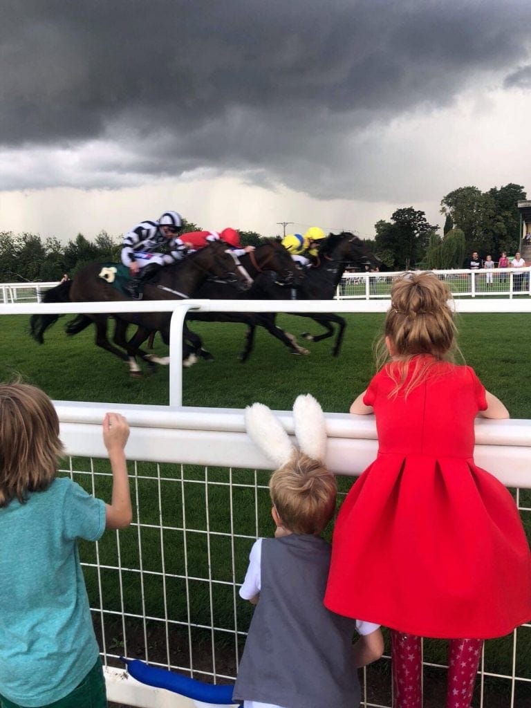 Family Day at the Races | Taking the kids to the Races?