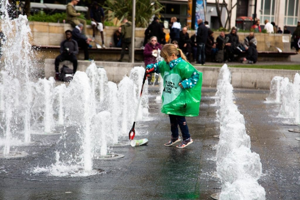 Litter Picking with McDonalds | Love Where You Live