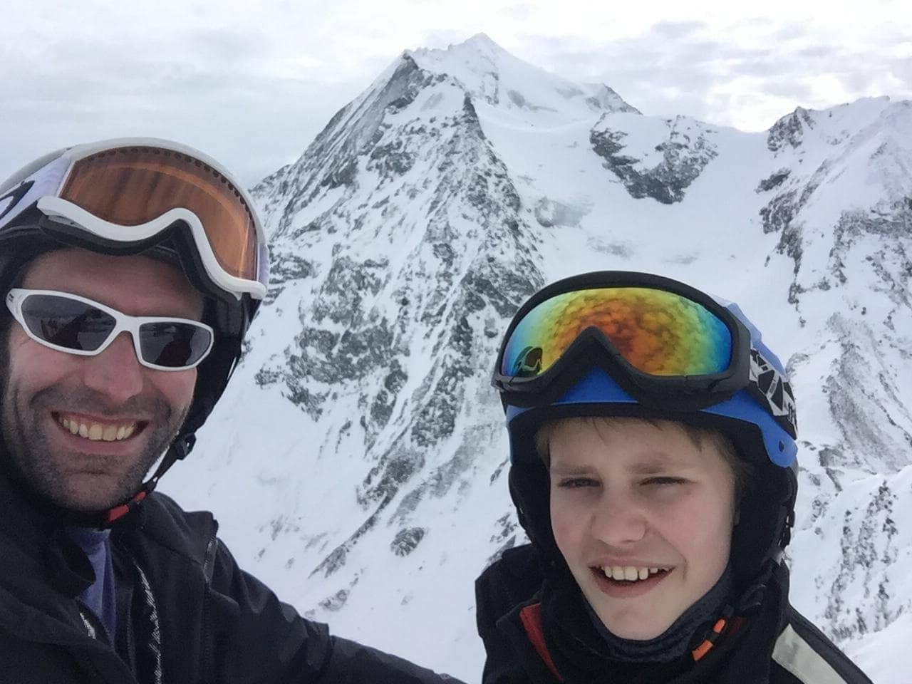 Family Skiing | Booking a Private Ski Instructor for all the Family