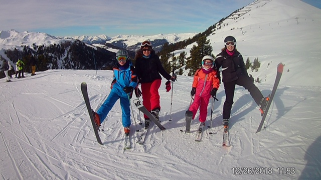 Family Skiing | Booking a Private Ski Instructor for all the Family