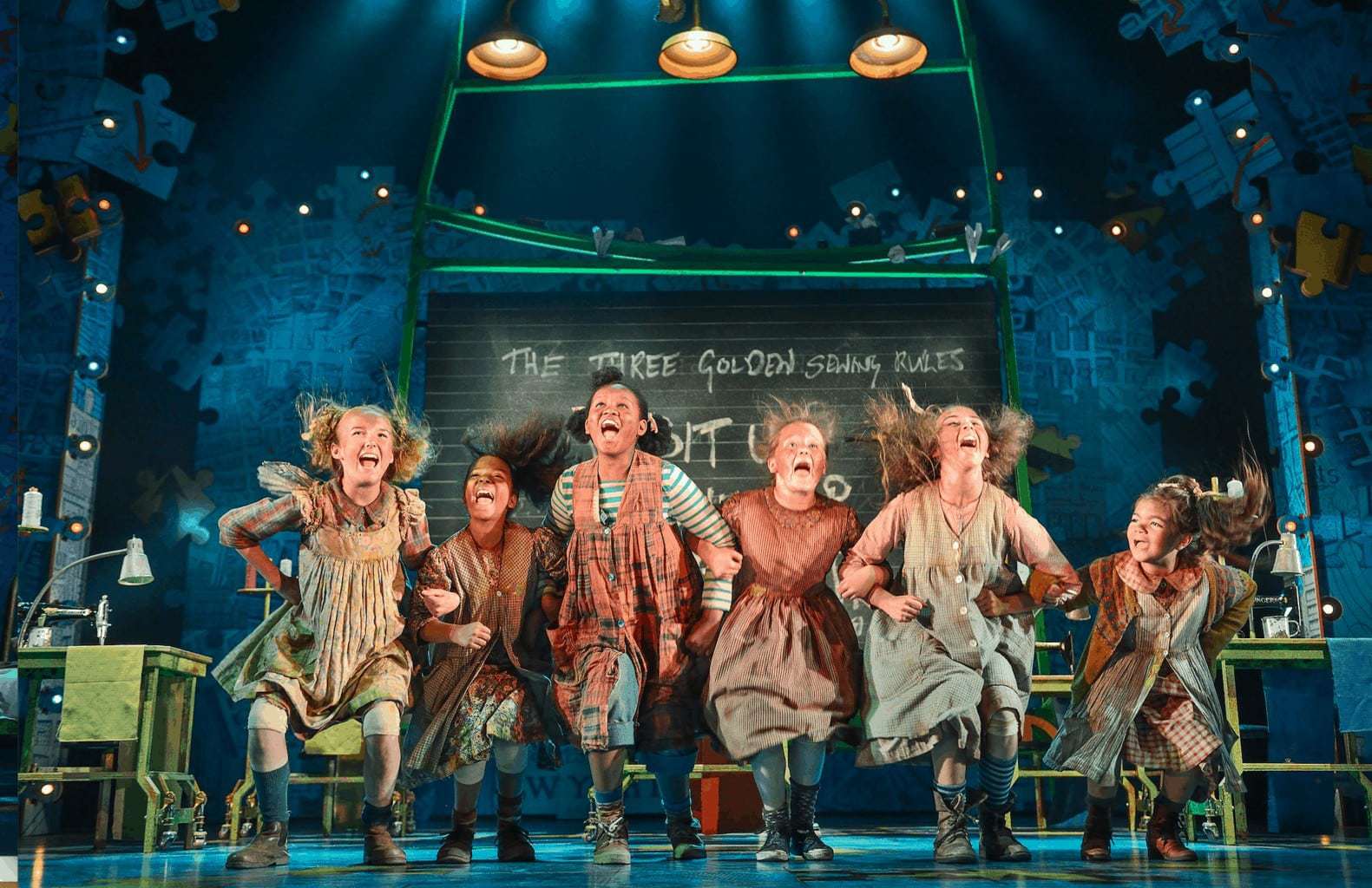 Review Annie the Musical at Liverpool Empire