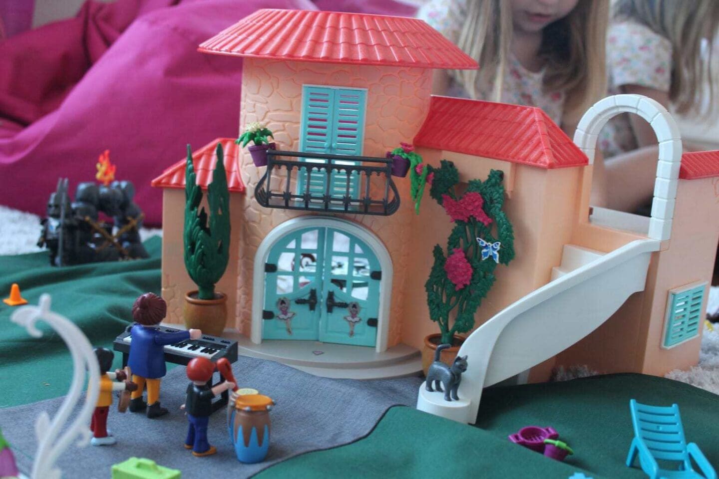 Playmobil Summer Villa and travel sized Carry Cases