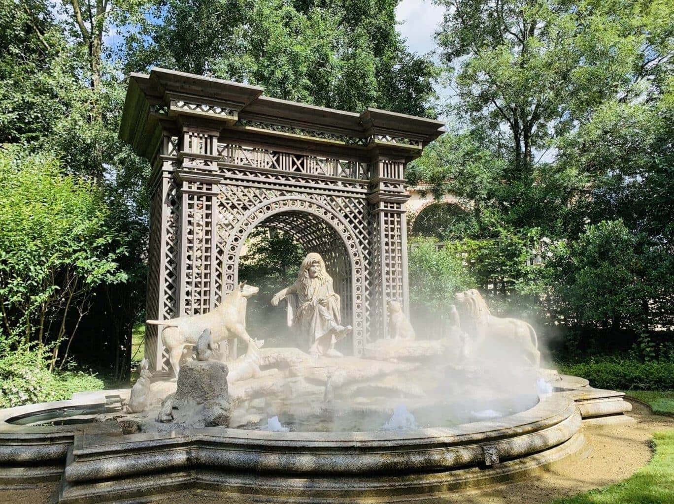 Le Monde Imaginaire de la Fontaine