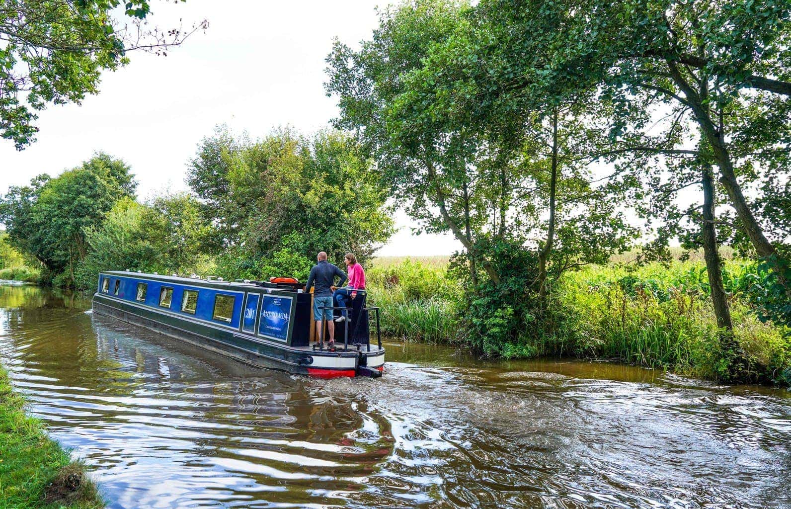 First Time on a Narrowboat with Kids