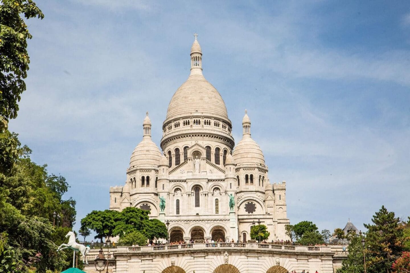 Family Friendly Tour of Paris with Tours by Locals