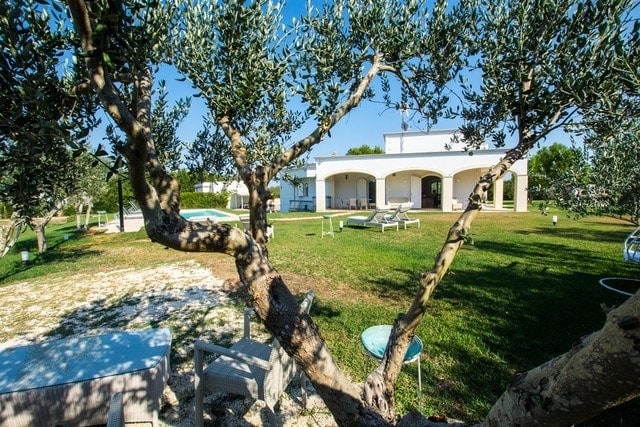 Top 5 villa rentals in Italy for families with children