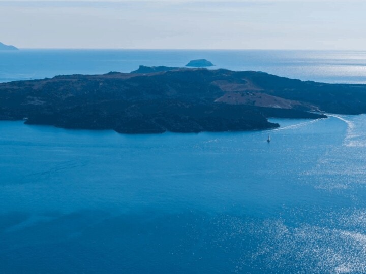Kivotos Hotels & Villas – A beautiful family-friendly hotel for luxury Santorini holidays