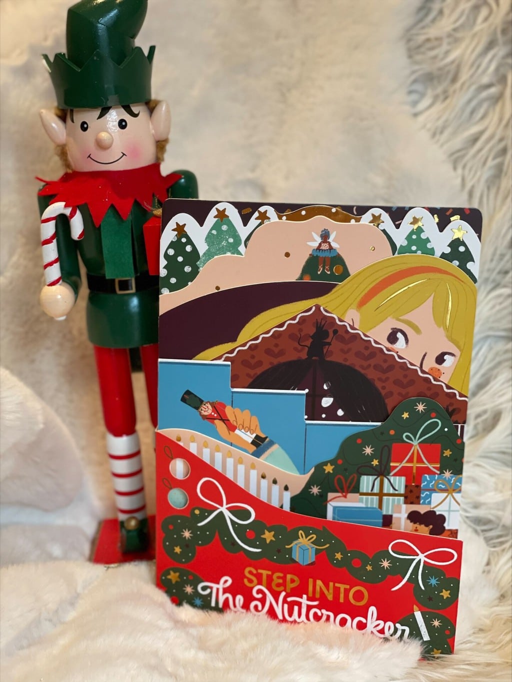 Step into The Nutcracker – Cynthia Alonso (illustrator), Quarto (publisher)