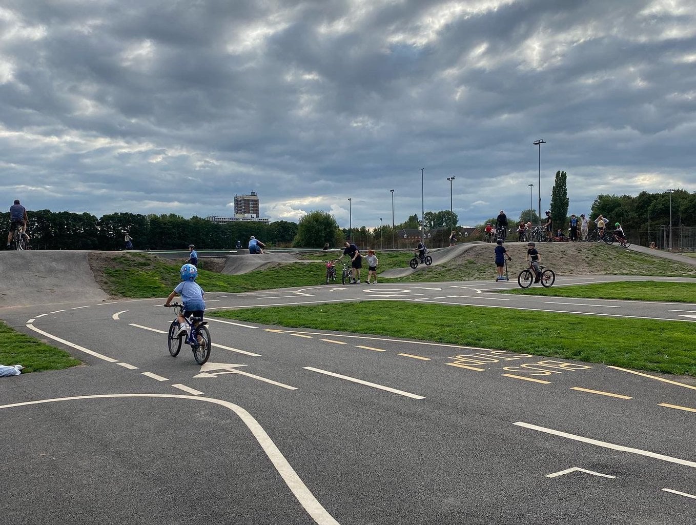 Wythenshaw Park Cycle Track | Cycling in Manchester