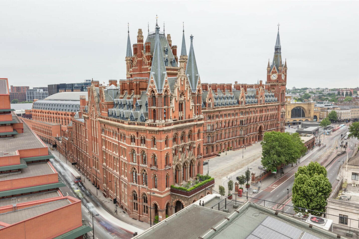 St. Pancras Renaissance Hotel Exterior