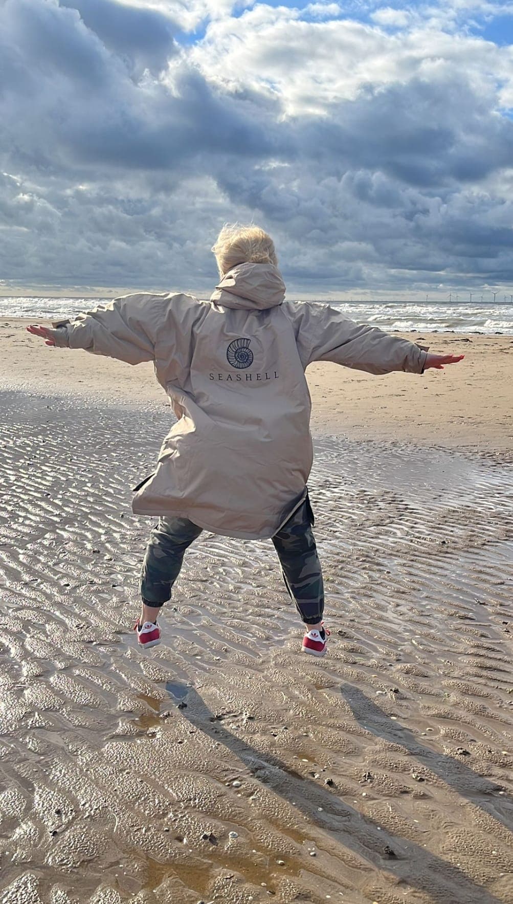 Seashell Robe Review 